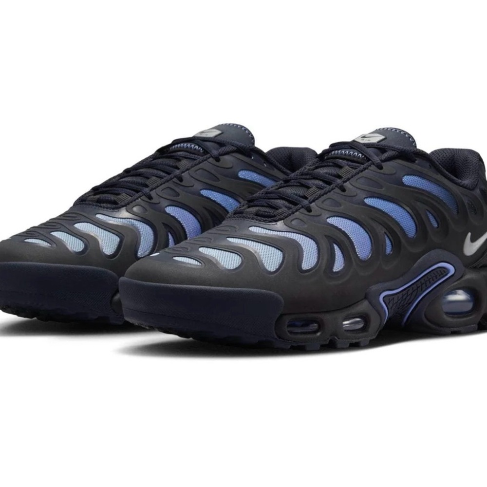Nike Airmax Plus Drift (women’s 5)